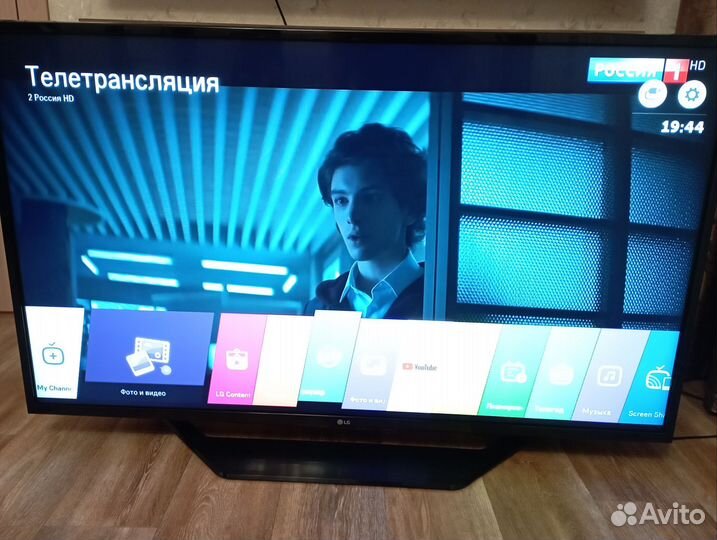 Телевизор LG SMART tv бу