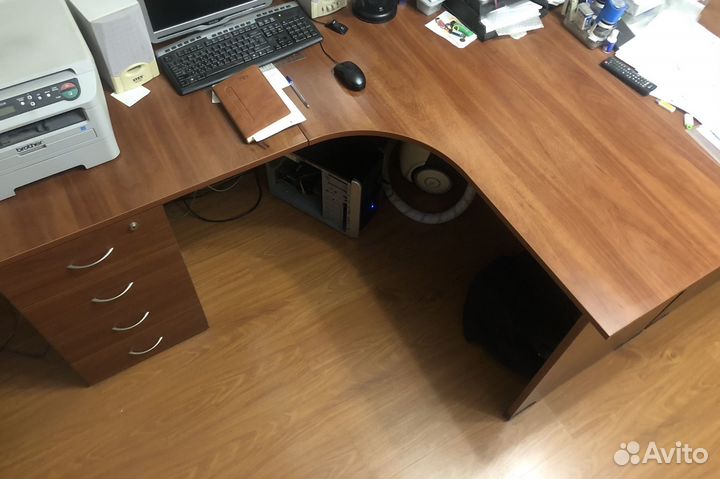 Столы офисные