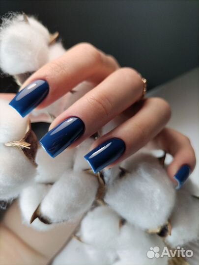 Модель на маникюр, педикюр, наращивание