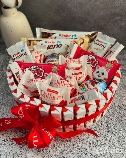 Съедобные букеты, сладкий подарок из конфет