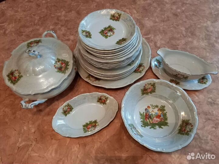 Столовый сервиз Мадонна