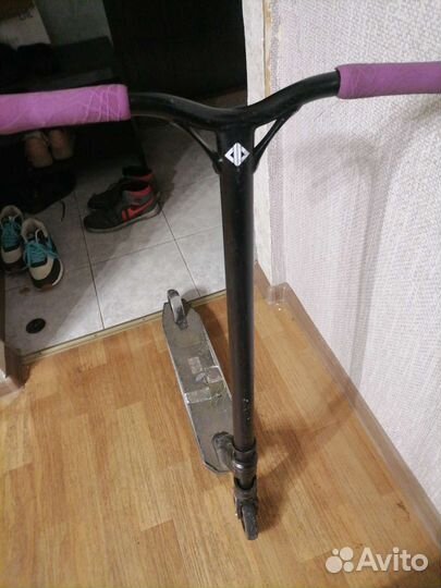 Трюковой самокат