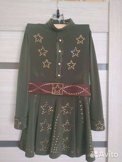 Платье для фигурного катания