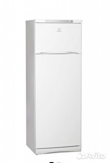 Холодильник бу indesit st167