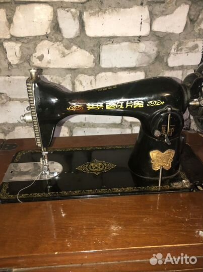 Швейная машина