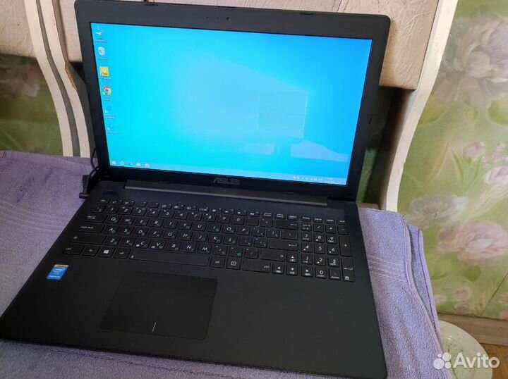 Ноутбук asus