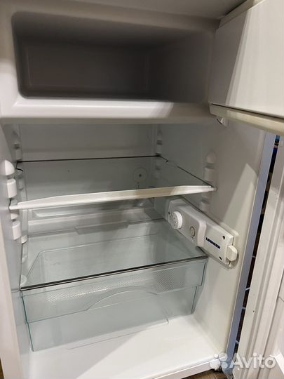 Холодильник liebherr T1414