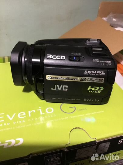 Видеокамера JVC GZ-MG505Е с DVD станцией