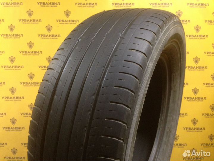 Yokohama AVS Decibel V550 235/60 R16