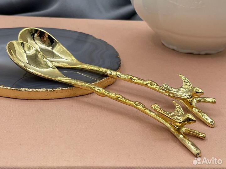 Десертные ложки золотые с птичками