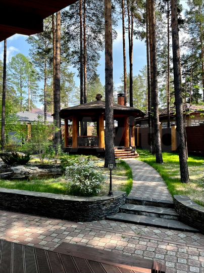 Коттедж 432 м² на участке 36 сот.