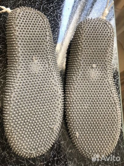 Тапки от камней и кораллов для купания детские