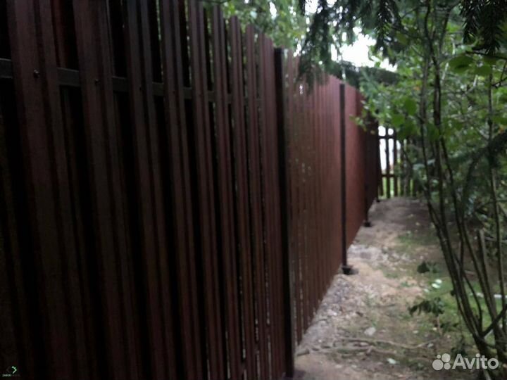 Заборы из профнастила / Заборы из евроштакетника