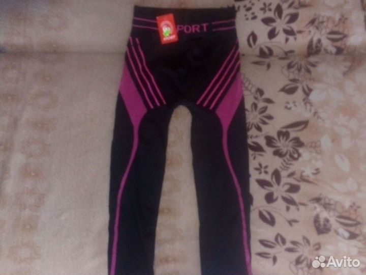 Костюм для спорта женский