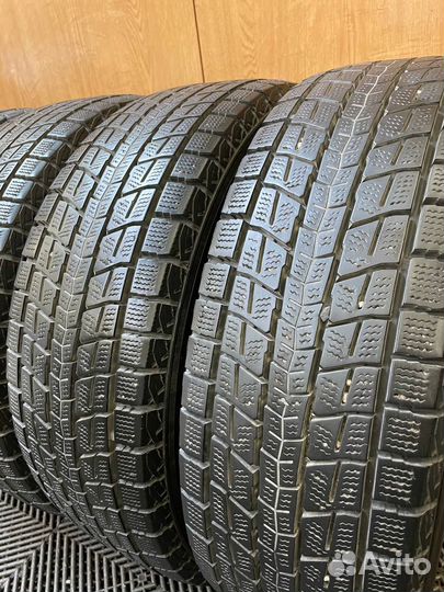 Dunlop Winter Maxx SJ8 215/60 R17