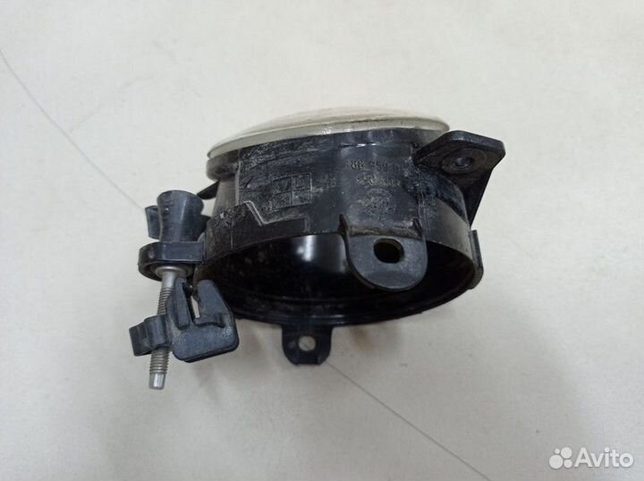 Стекло фары противотуманной левой