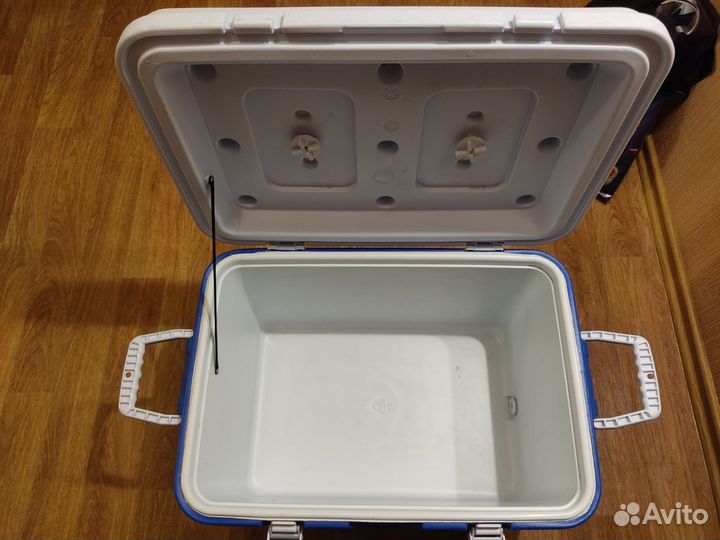 Термоконтейнер термобокс, холодильник Арктика