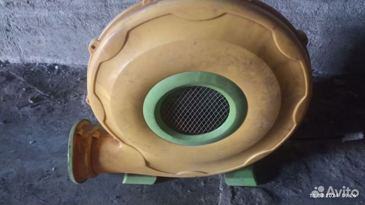 Батутный вентилятор