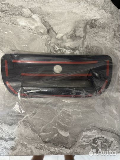 Карбоновая Накладка на ручку кузова RAM 1500