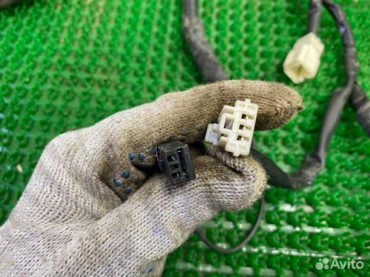 Проводка (коса) багажника Nissan Juke F15 HR16DE