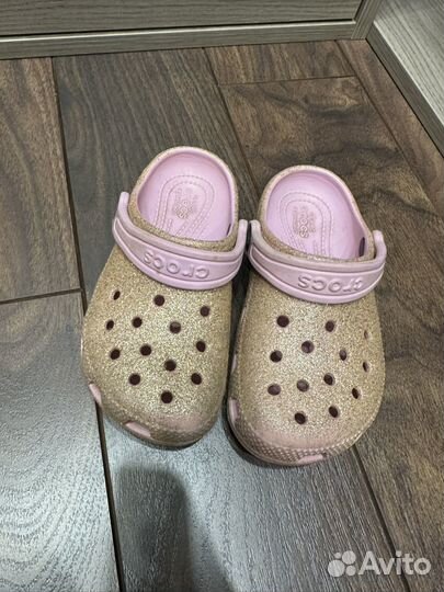 Crocs c10