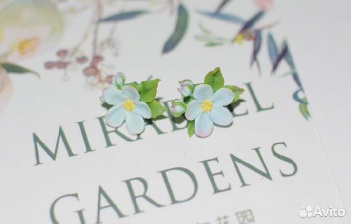 Пусеты гвоздики