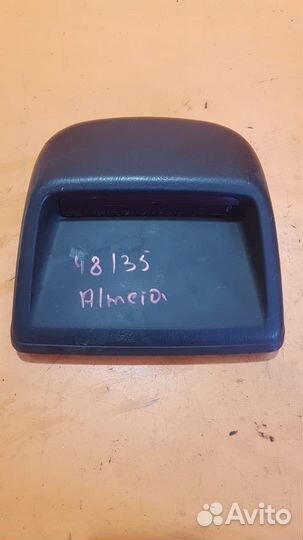 Фонарь стопсигнала на Nissan Almera Classic