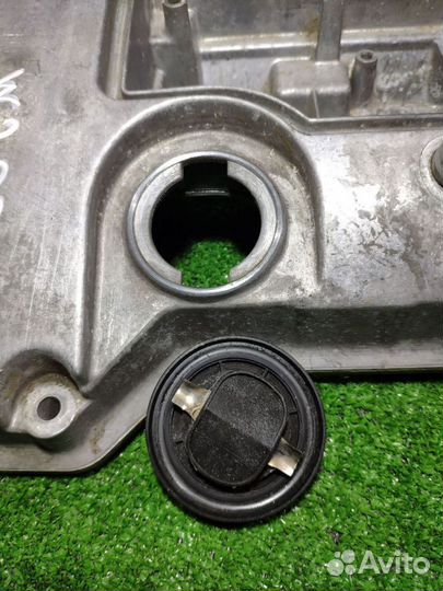 Клапанная крышка Mercedes Benz C w202 M111E20