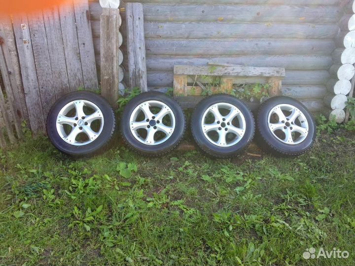 Yokohama SnowSafety 195/65 R15