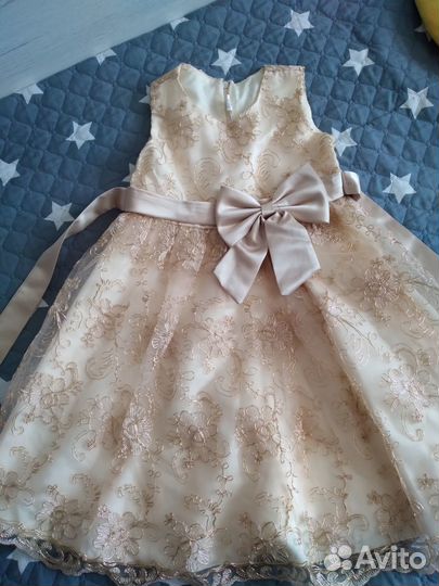 Продам платье