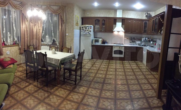 Комната 15 м² в 2-к., 1/2 эт.