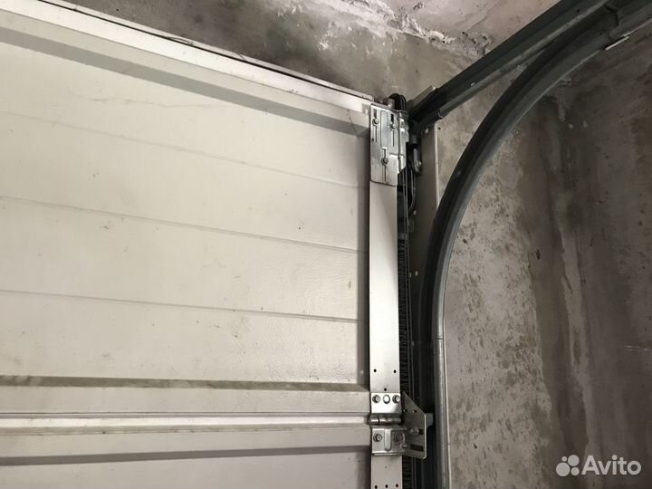Ворота гаражные бу
