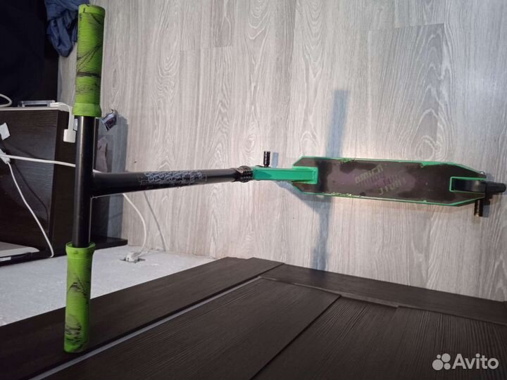 Трюковой самокат