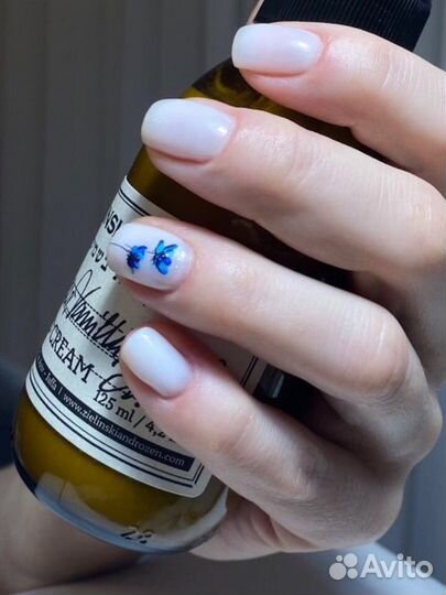 Мастер маникюра