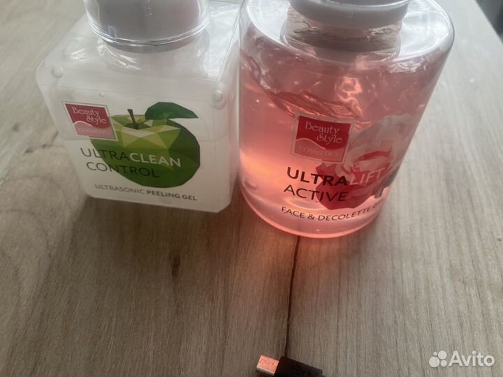 Аппарат для ультразвуковой чистки лица Bio Sonic 1