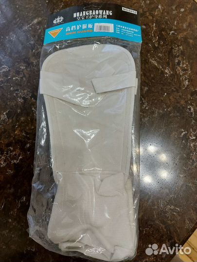 Новые взрослые Гетры и Щитки футбольные