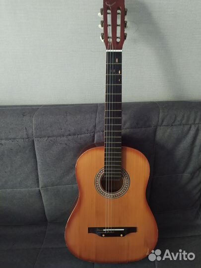 Классическая гитара бу