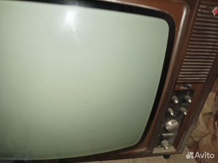 Телевизор бу на запчасти