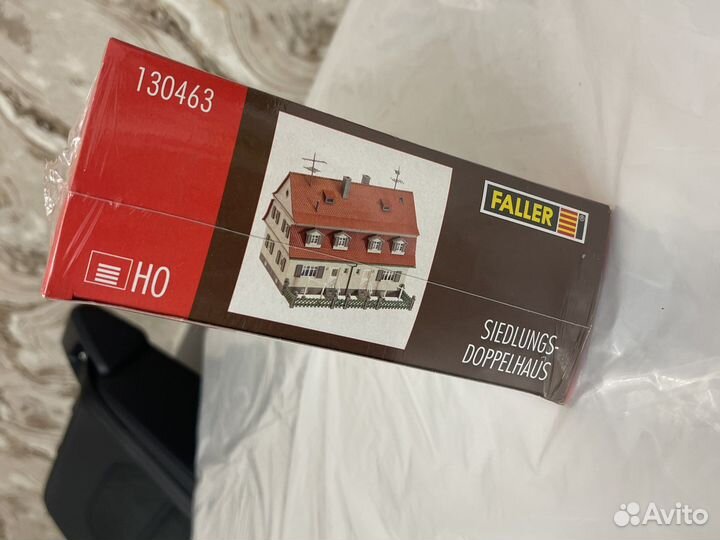 Модель коттеджа 1/87