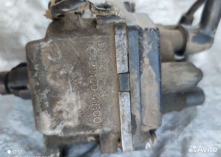 Трамблер Nissan Cube z10 March k11