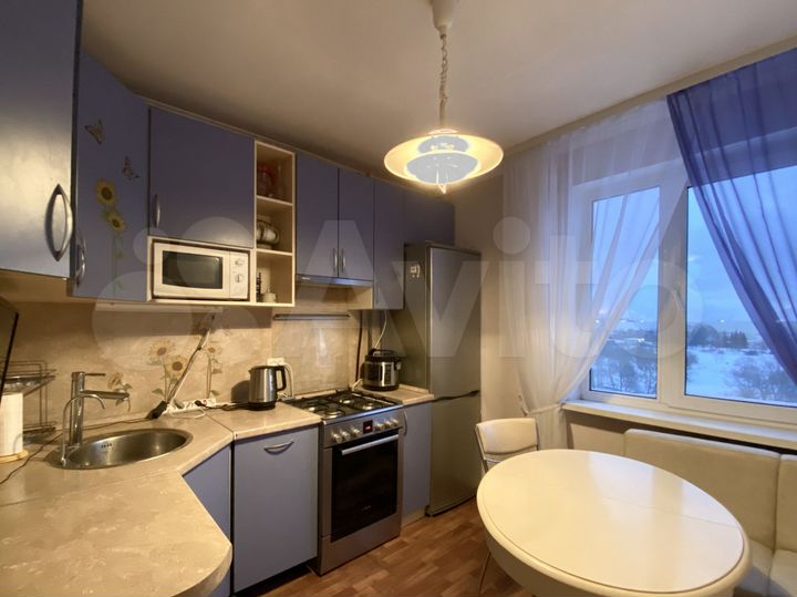 2-к. квартира, 53,1 м², 8/10 эт.