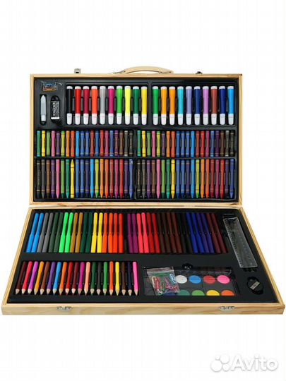 Набор для рисования и творчества 220 предметов