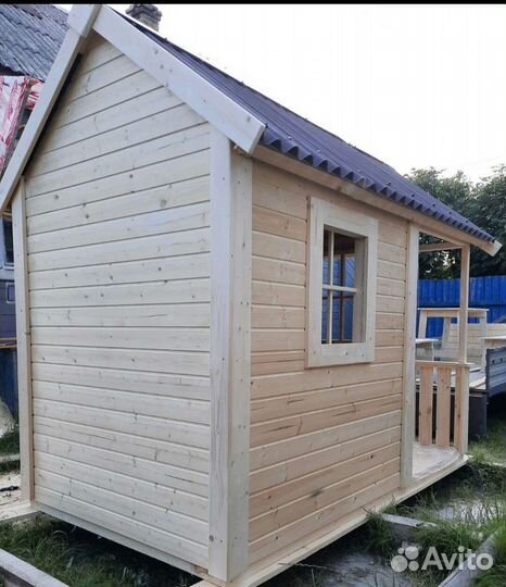 Детский игровой домик из дерева