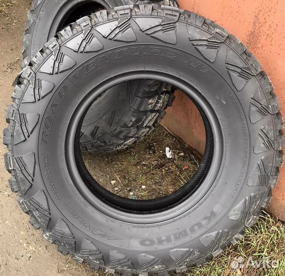 Kumho Road Venture M/T KL71 235/85 R16 120Q