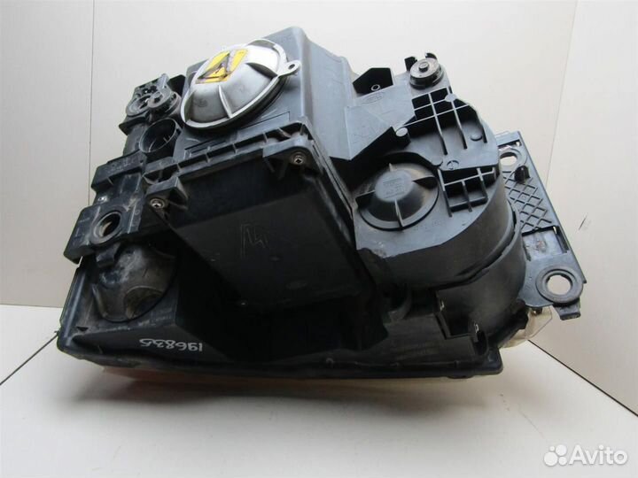Фара левая Land Rover Discovery III 2004-2009