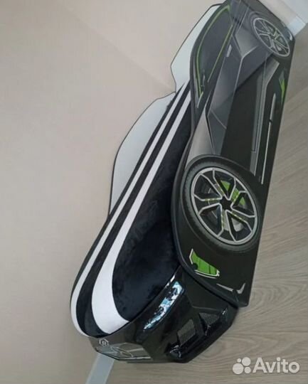 Кроватка машинка