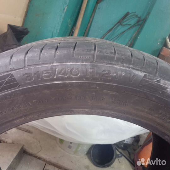 Continental ContiSportContact 5 275/45 R21 и 315/40 R21