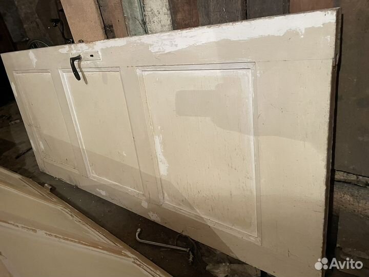 Двери деревянные