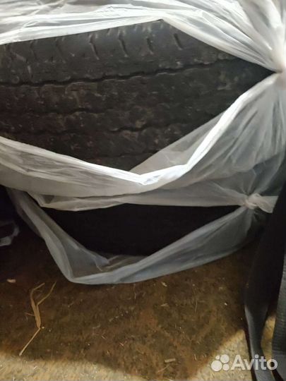 Bridgestone Desert Dueler 265/65 R17