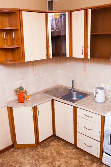 1-к. квартира, 42 м², 1/10 эт.